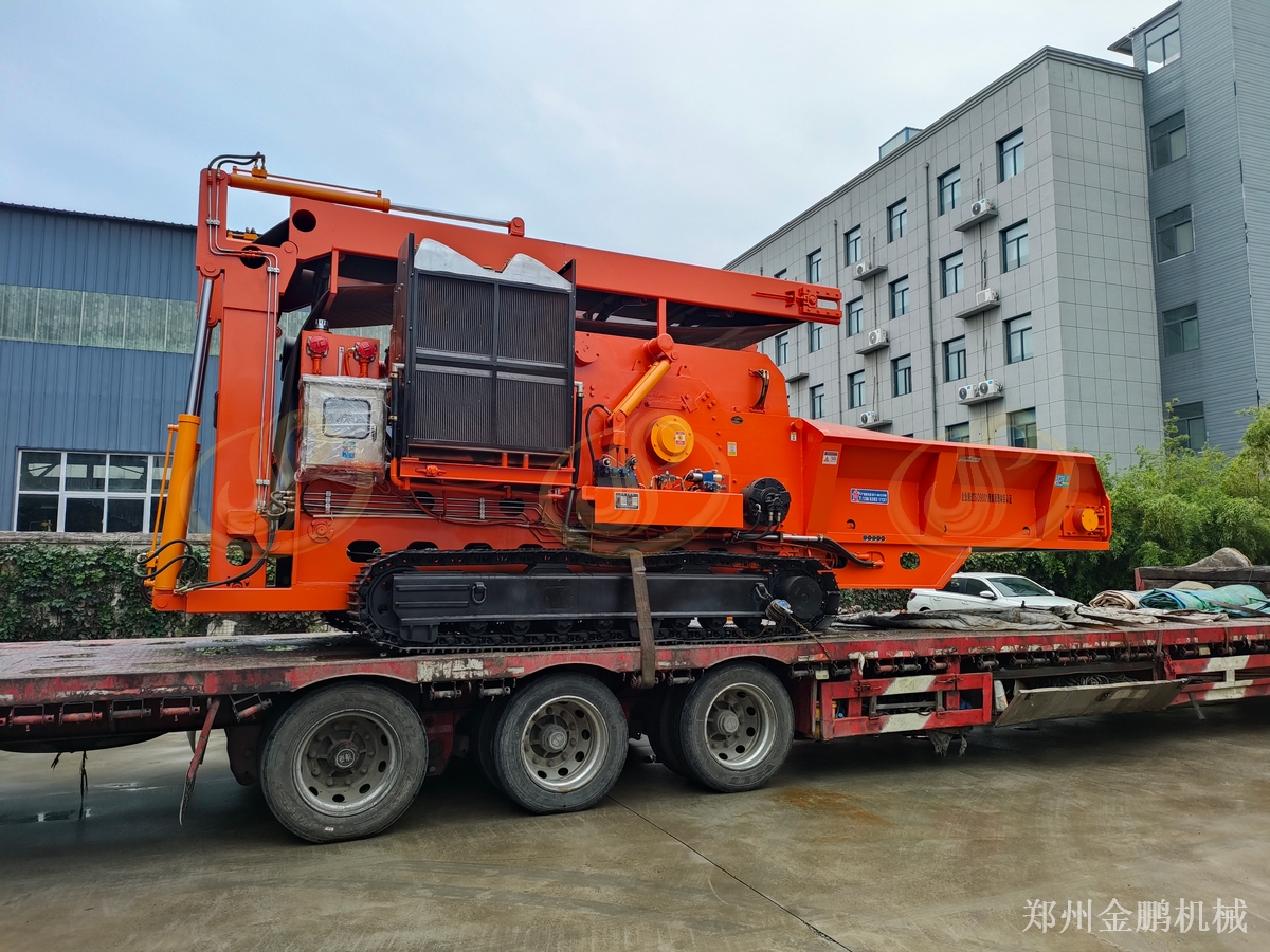 郑州金鹏树枝粉碎机处理树枝和树干的选型要点